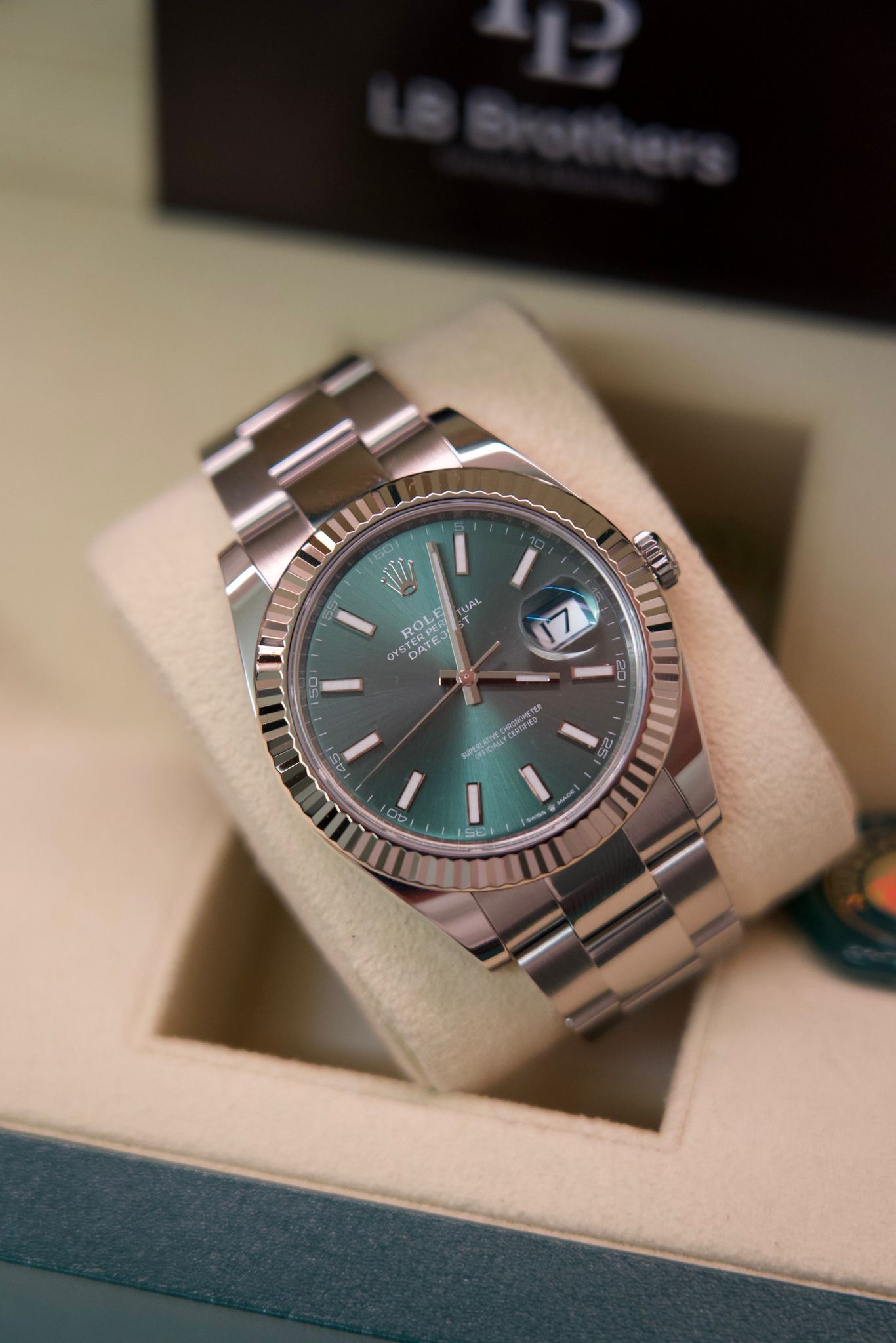 Rolex Datejust 41 mm  Mint Green Oyster 126334