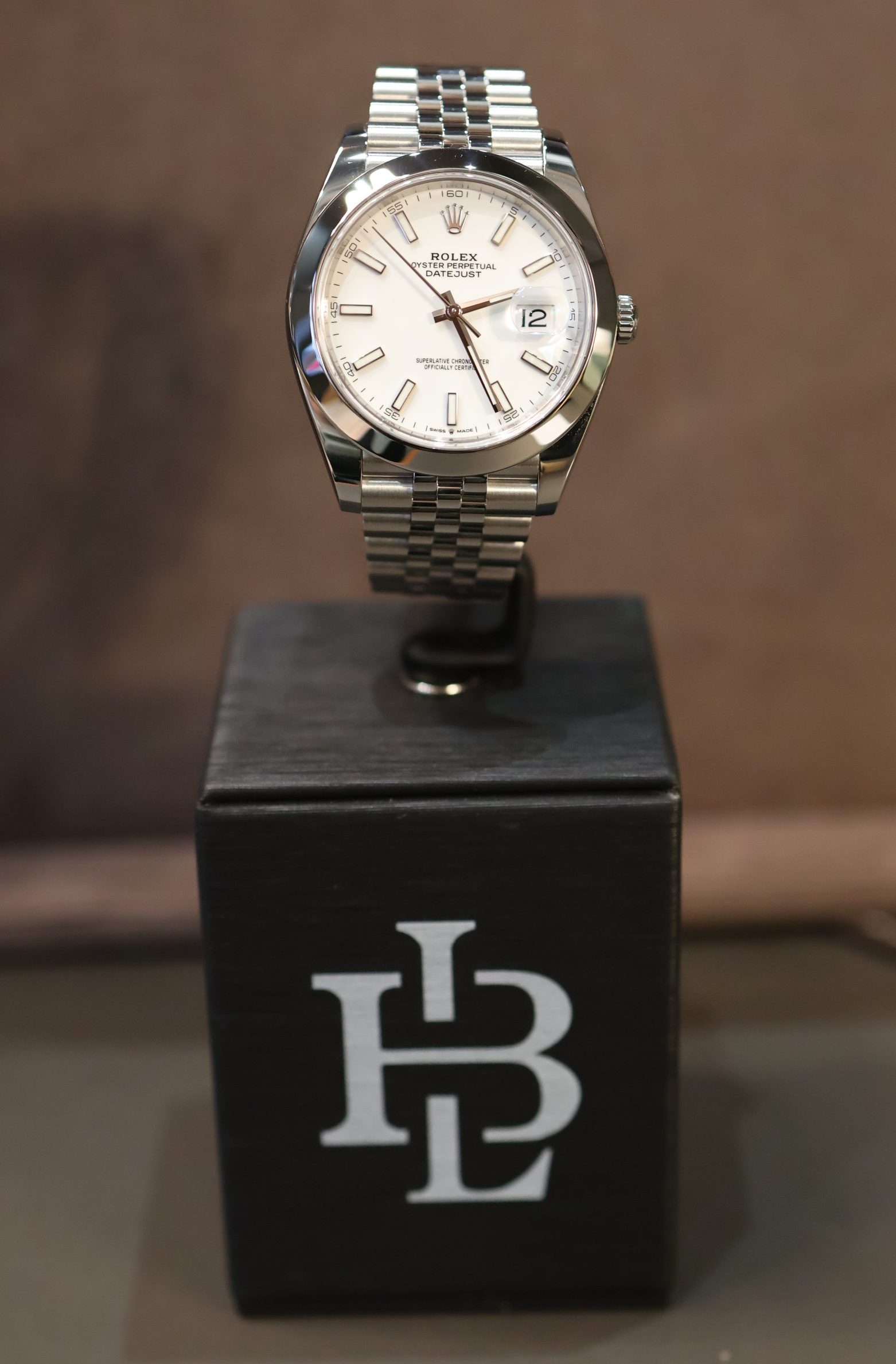 Rolex Datejust 41mm white dial 126300