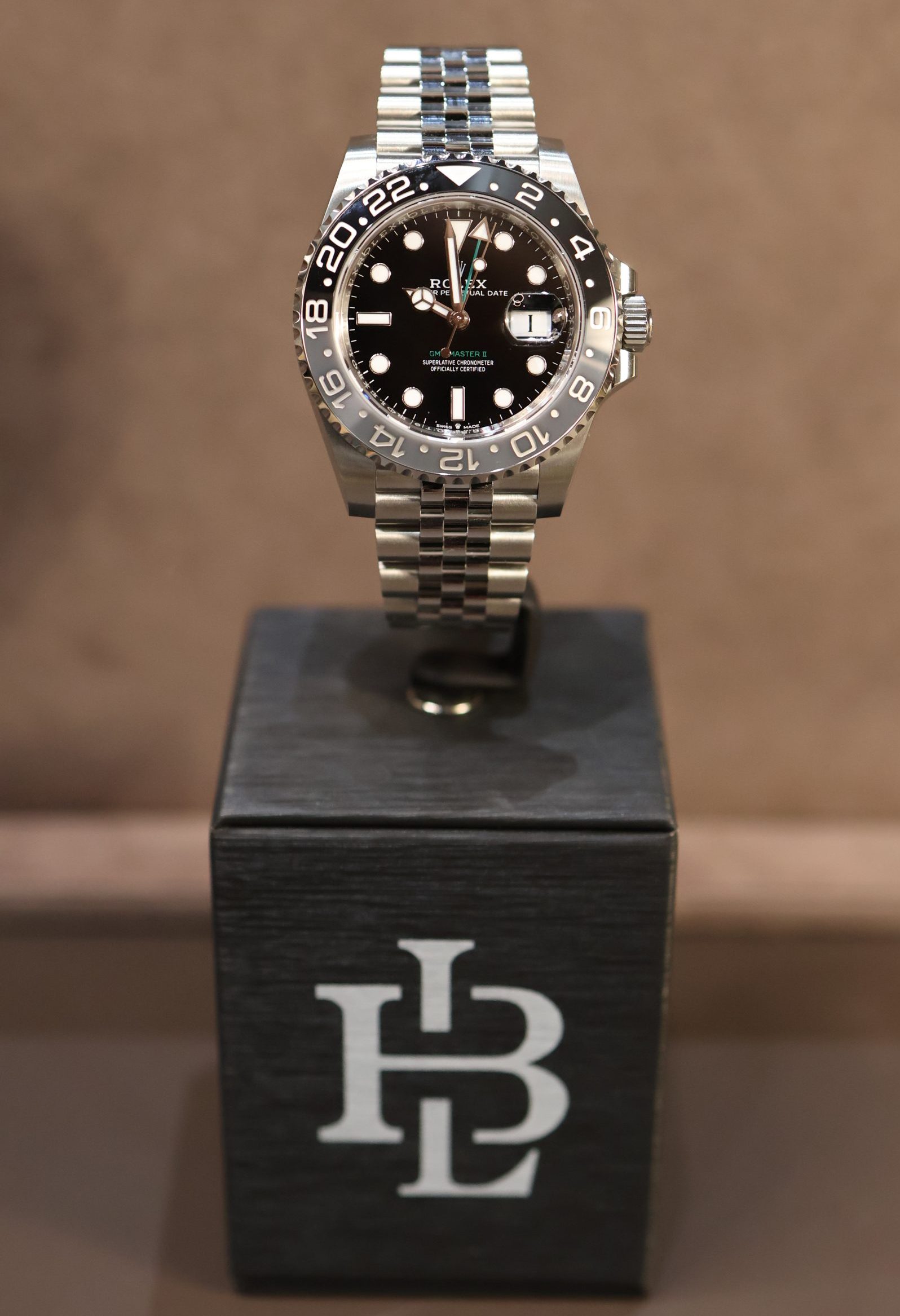 Rolex GMT Master II Bruce Wayne Jubilee 126710 GR NR